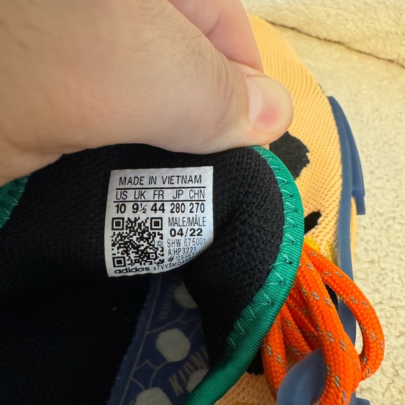 🔥🔥🔥BNWT Adidas NMD Hu Pharrell Williams🔥🔥🔥 - Picture 4 of 6